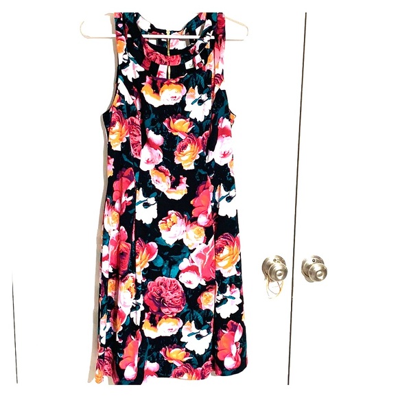 Eliza J Dresses & Skirts - Floral dress